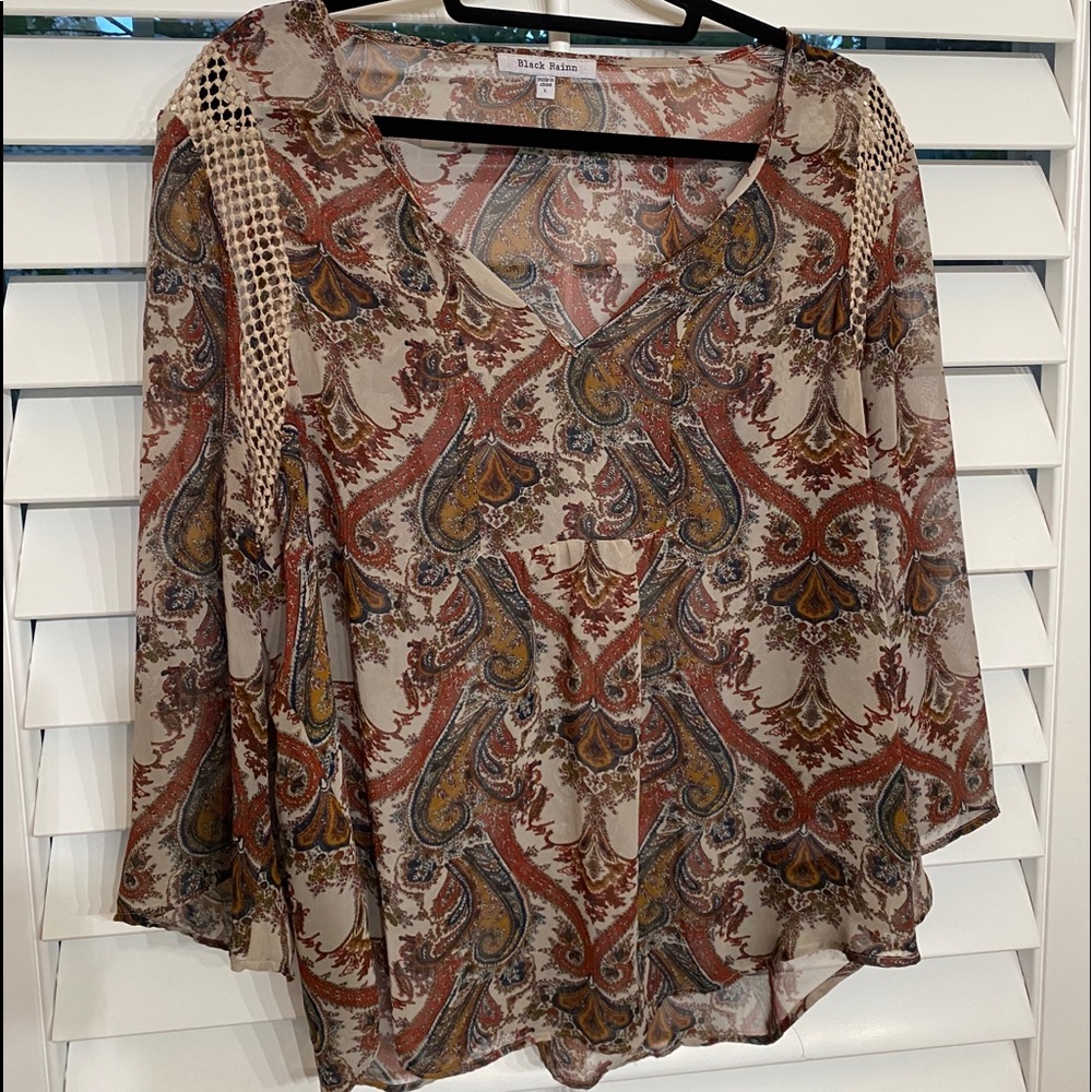 Black Rainn boho flowy top